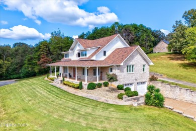 Lake Home For Sale in Loudon, Tennessee