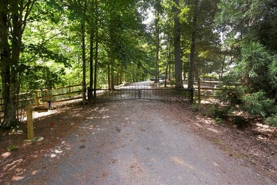 PRICE REDUCED!! Working mini-farm just 4 miles from Lake - photo 3