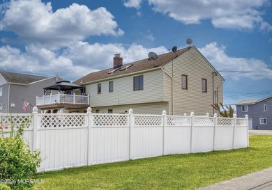 Experience the ultimate Jersey Shore waterfront lifestyle in - photo 4