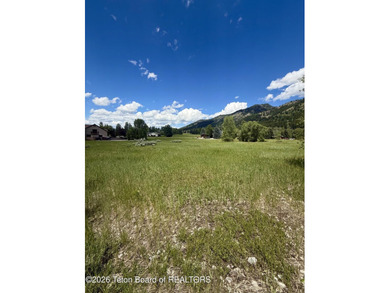 This oversized 1+ acre lot sits right in the heart of it all! - photo 12