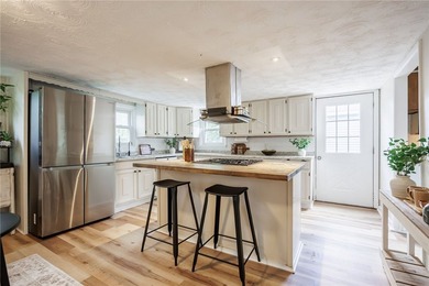 Welcome to this beautifully updated Cape Cod-style home offering - photo 16
