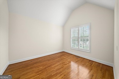 Have you been looking everywhere for a gorgeous home with a - photo 17