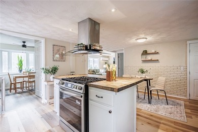Welcome to this beautifully updated Cape Cod-style home offering - photo 20