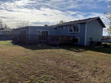 MLS# 291720 Come check out this Tri-Level Pasco home with lots - photo 30