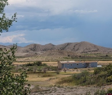 (private lake, pond, creek) Home Active Under Contract in Montrose Colorado