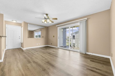 Stylish 3-bedroom, 2-bath condo in a prime location, offering - photo 4