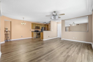 Stylish 3-bedroom, 2-bath condo in a prime location, offering - photo 6
