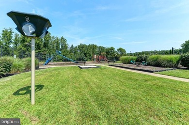 There's no place like home in Patriots Glen! Summer is here - photo 37