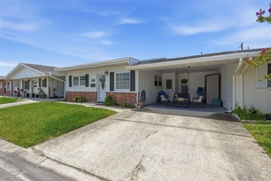 Under contract-accepting backup offers. Welcome to this - photo 3