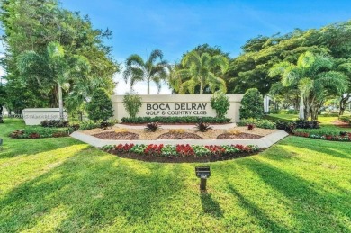 Lake Home For Sale in Delray Beach, Florida