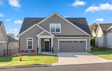 Tellico Lake Home Sale Pending in Loudon Tennessee