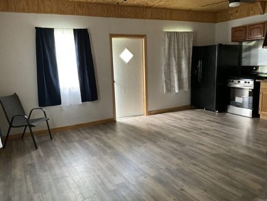 MOTIVATED SELLER !!!! Corner Lot Super cute home with a metal - photo 7