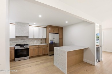Completely renovated and move-in ready 3-bedroom, 2-bath ranch - photo 8