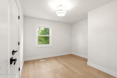 Completely renovated and move-in ready 3-bedroom, 2-bath ranch - photo 9