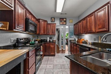 Exceptional space and endless possibilities! Featuring 5 - photo 13