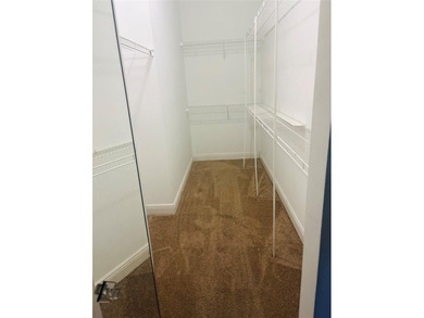 Beautiful and well-maintained home located in a desirable gated - photo 14