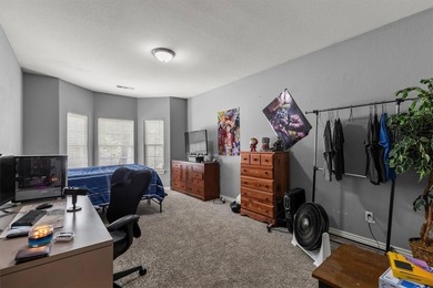 Exceptional space and endless possibilities! Featuring 5 - photo 16