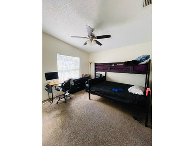 Beautiful and well-maintained home located in a desirable gated - photo 18