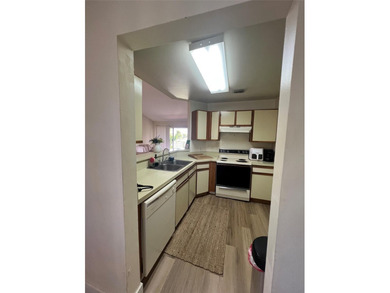CALLING ALL INVESTORS!! Welcome to this outstanding Lakeview - photo 28