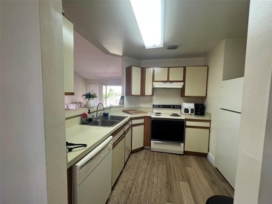 CALLING ALL INVESTORS!! Welcome to this outstanding Lakeview - photo 29