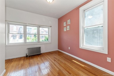 Welcome to 3321 Fish Avenue, Bronx, NY! This beautifully - photo 4