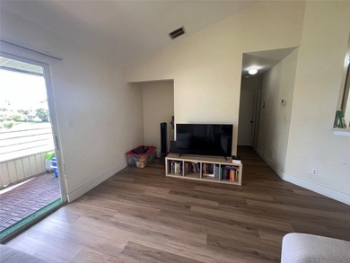 CALLING ALL INVESTORS!! Welcome to this outstanding Lakeview - photo 39