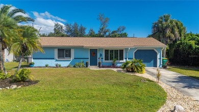 Port Charlotte Waterway Lakes Area Home For Sale in Port Charlotte Florida