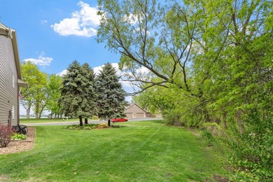 Welcome to this stunning lakefront end unit townhome nestled in - photo 47