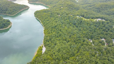 Lake Cumberland Home For Sale in Monticello Kentucky
