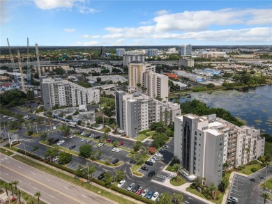 (private lake, pond, creek) Home For Sale in Orlando Florida