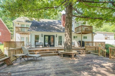 Turtle Cove Spacious 5BR Lake Home with Dock, Boat Ramp, flat lot - photo 6