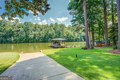 Turtle Cove Spacious 5BR Lake Home with Dock, Boat Ramp, flat lot - photo 9