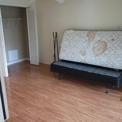 Additional listing photo 3