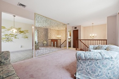 Welcome to 6 N. Park Drive, a well-maintained immaculate High - photo 4