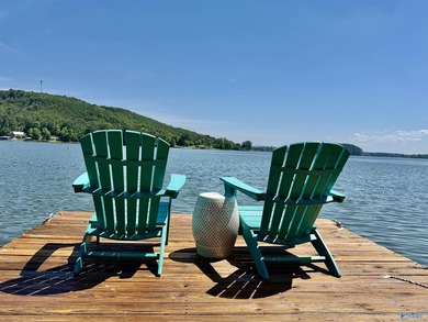 Gorgeous, income-producing lake front home in desired Chesnut - photo 7