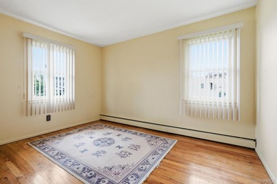 Welcome to 6 N. Park Drive, a well-maintained immaculate High - photo 9