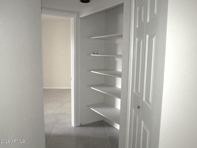 READY TO SHOW-READY TO SELL! ELEVATOR LEADS TO VERY QUIET TOP - photo 14