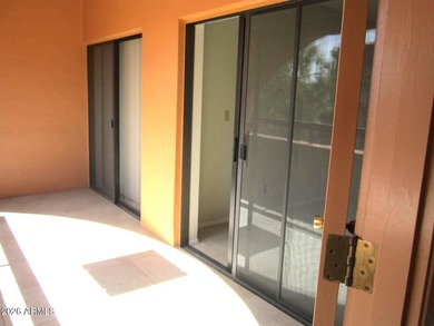 READY TO SHOW-READY TO SELL! ELEVATOR LEADS TO VERY QUIET TOP - photo 17