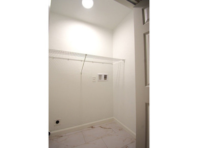 Enjoy the privacy of 1.5 acres in a country setting but offering - photo 22
