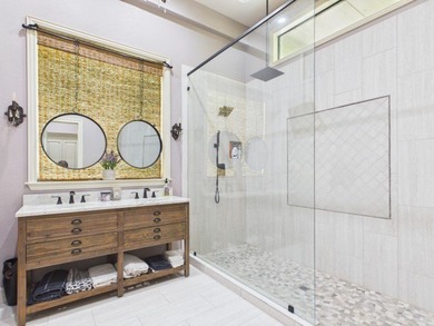 Luxury, privacy, and unforgettable views come together in this - photo 22