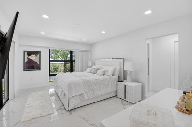 Beautiful, totally redone Willow Wood 3 bedroom, 2.5 second - photo 22