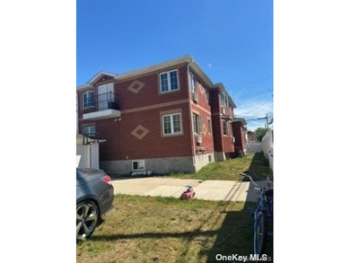 A beautiful 2 dwelling home, brick detached corner property - photo 3