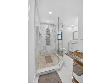 Beautiful, totally redone Willow Wood 3 bedroom, 2.5 second - photo 24