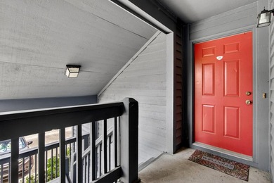 Welcome to Brigadier Condominium, where comfort, convenience - photo 4