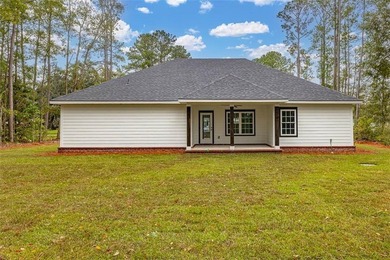 Discover this brand-new move in ready construction home with no - photo 34
