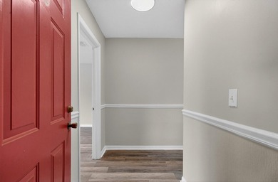Welcome to Brigadier Condominium, where comfort, convenience - photo 5