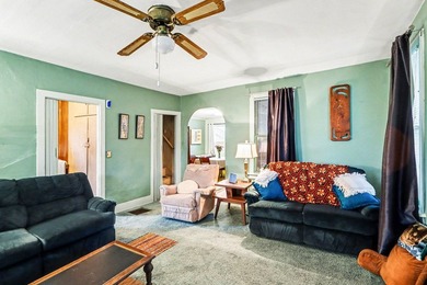 Welcome to 3011 Riverview Dr, a 3-bedroom, 1-bath home situated - photo 5