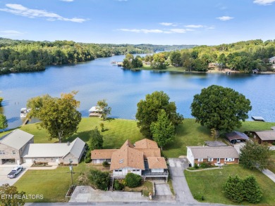 Tennessee River - Blount County Home For Sale in Louisville Tennessee