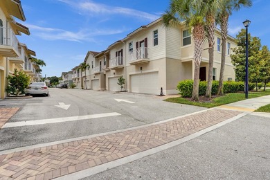 Attention all buyers!! We have another end corner unit townhouse - photo 1
