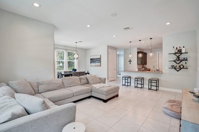 Attention all buyers!! We have another end corner unit townhouse - photo 2